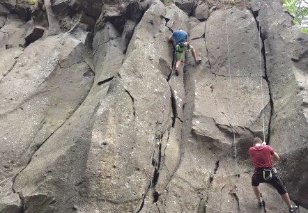 Kletterer im Vorstieg, © Hendrik Kardinal Kletterer im Vorstieg, © Hendrik Kardinal