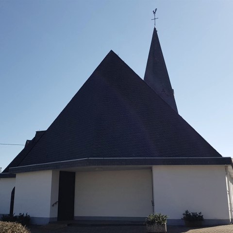 Rochuskapelle, © Foto: Svenja Schulze-Entrup, Quelle: Touristik-Büro Vordereifel Rochuskapelle, © Foto: Svenja Schulze-Entrup, Quelle: Touristik-Büro Vordereifel