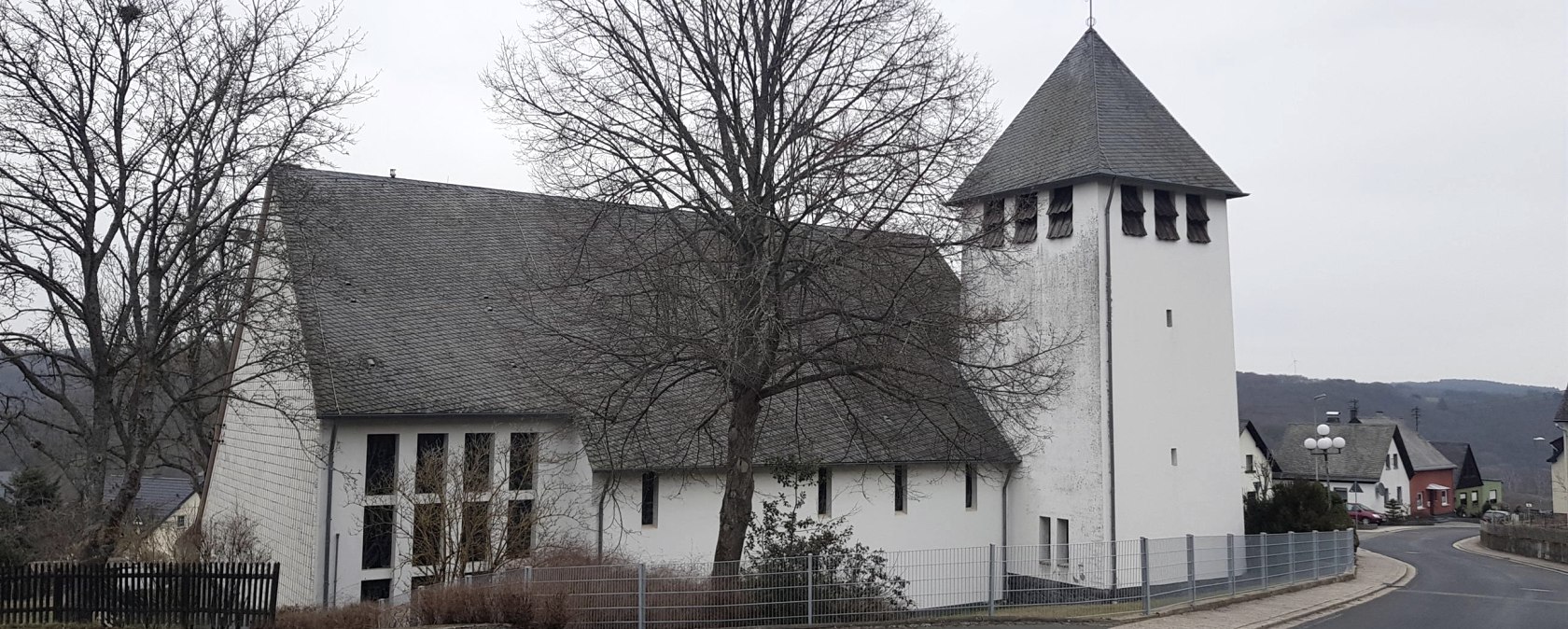 Pfarrkirche St. Dionysius, © Foto: Svenja Schulze-Entrup, Quelle: Touristik-Büro Vordereifel Pfarrkirche St. Dionysius, © Foto: Svenja Schulze-Entrup, Quelle: Touristik-Büro Vordereifel