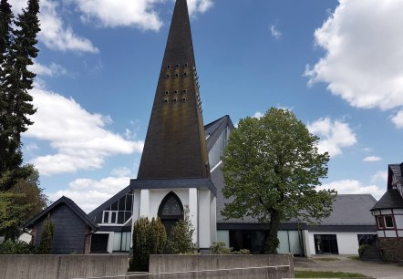 Pfarrkirche St. Stephanus, © Svenja Schulze-Entrup, Touristik-Büro Vordereifel Pfarrkirche St. Stephanus, © Svenja Schulze-Entrup, Touristik-Büro Vordereifel