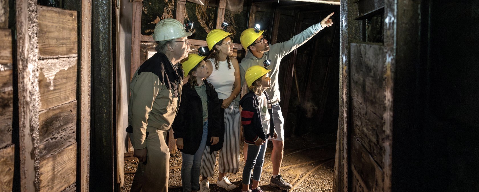 Führung in der Grube Bendisberg, © Eifel Tourismus, Dominik Ketz Führung in der Grube Bendisberg, © Eifel Tourismus, Dominik Ketz