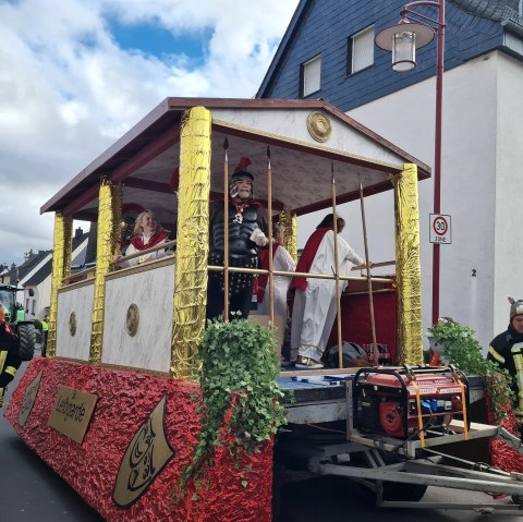 Karneval in Ettringen, © Touristik-Büro Vordereifel Karneval in Ettringen, © Touristik-Büro Vordereifel