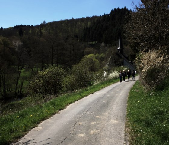 Auf dem Weg zur Wallfahrtskapelle, © Laura Rinneburger Auf dem Weg zur Wallfahrtskapelle, © Laura Rinneburger