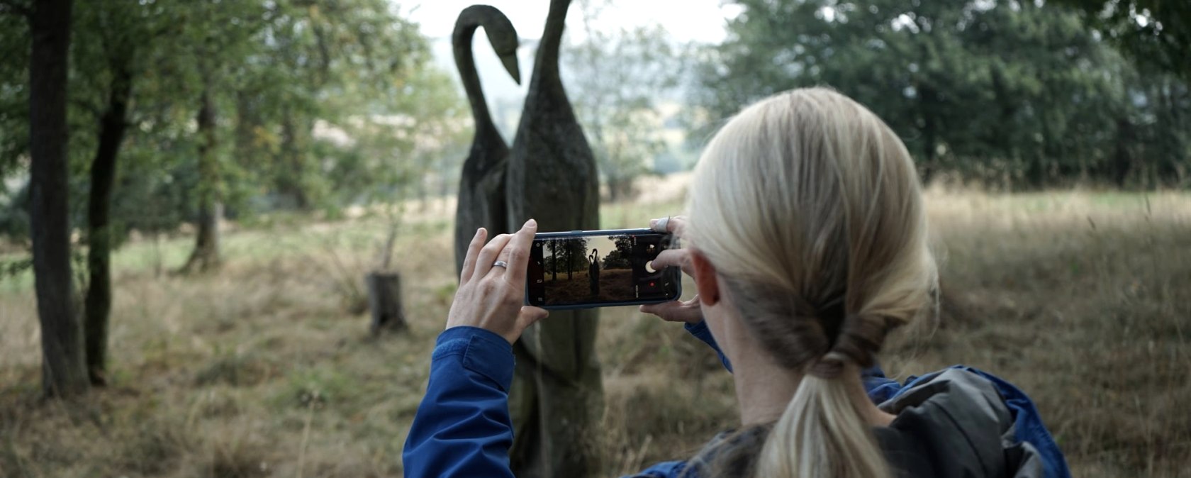 Holzskulptur im Landschaftspark in Ditscheid, © Laura Rinneburger Holzskulptur im Landschaftspark in Ditscheid, © Laura Rinneburger