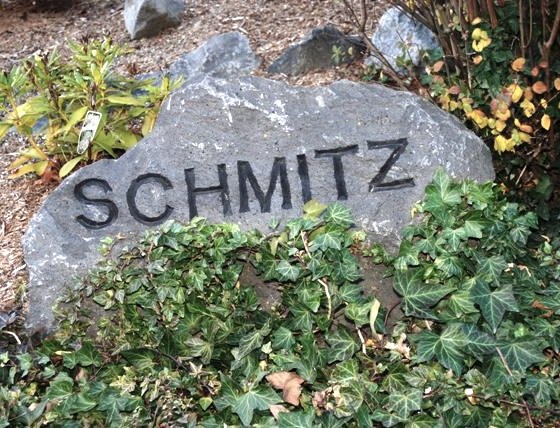 Ansicht Name, © http://www.eifel.com/anschau/unterkunft/khschmitz. Ansicht Name, © http://www.eifel.com/anschau/unterkunft/khschmitz.