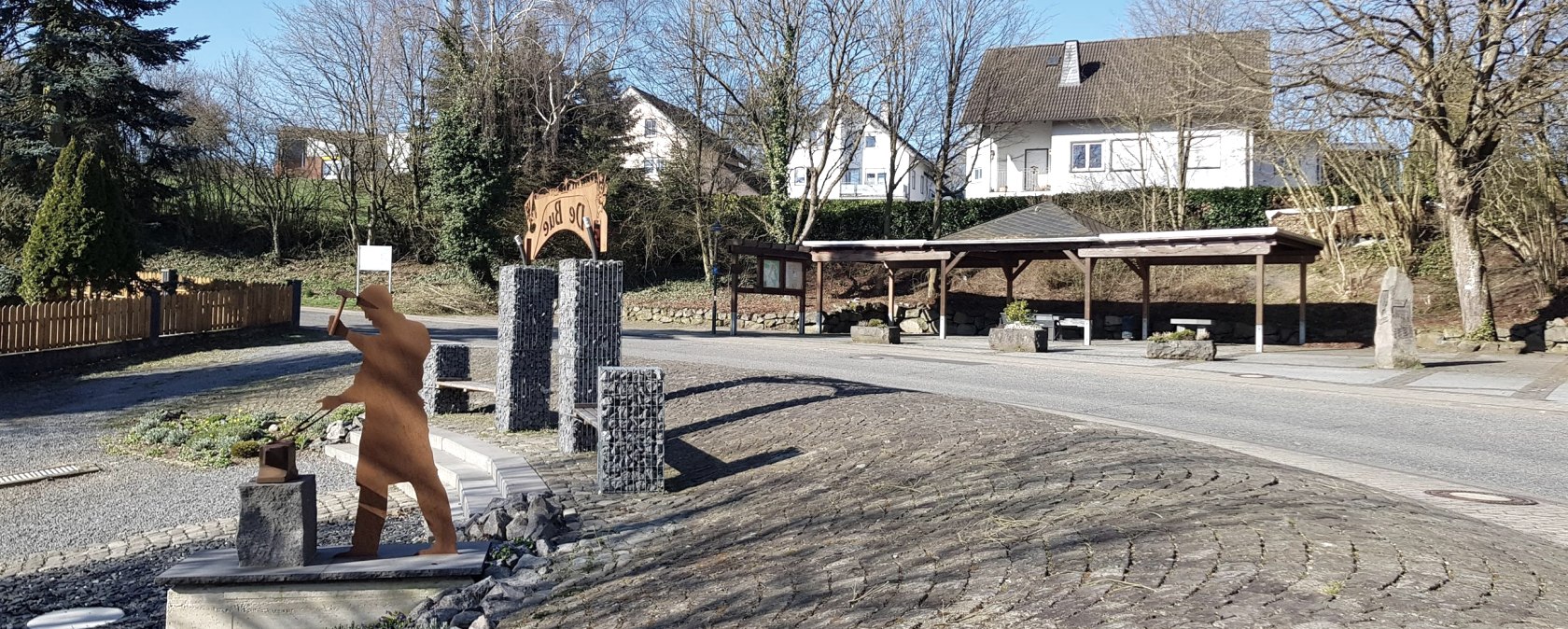 Village square "De Bue" in Kirchwald, © Foto: Svenja Schulze-Entrup, Quelle: Touristik-Büro Vordereifel Village square "De Bue" in Kirchwald, © Foto: Svenja Schulze-Entrup, Quelle: Touristik-Büro Vordereifel
