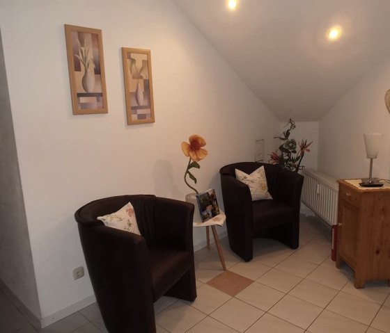 Sitzecke - Flur - Ferienwohnung 1 - Obergeschoß Sitzecke - Flur - Ferienwohnung 1 - Obergeschoß
