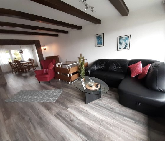 Wohn- und Esszimmer Wohn- und Esszimmer
