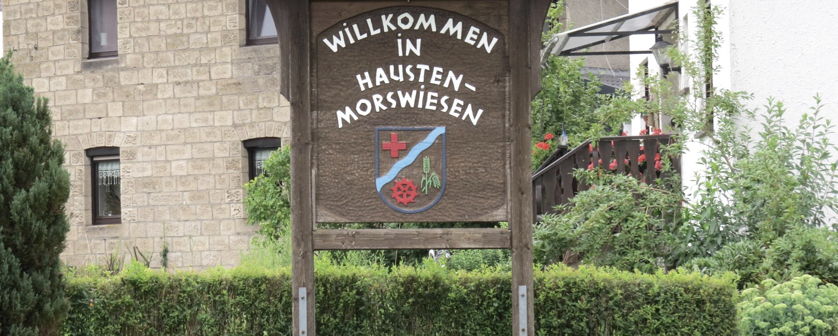 Willkommen in Hausten-Morswiesen, © Svenja Schulze-Entrup Willkommen in Hausten-Morswiesen, © Svenja Schulze-Entrup