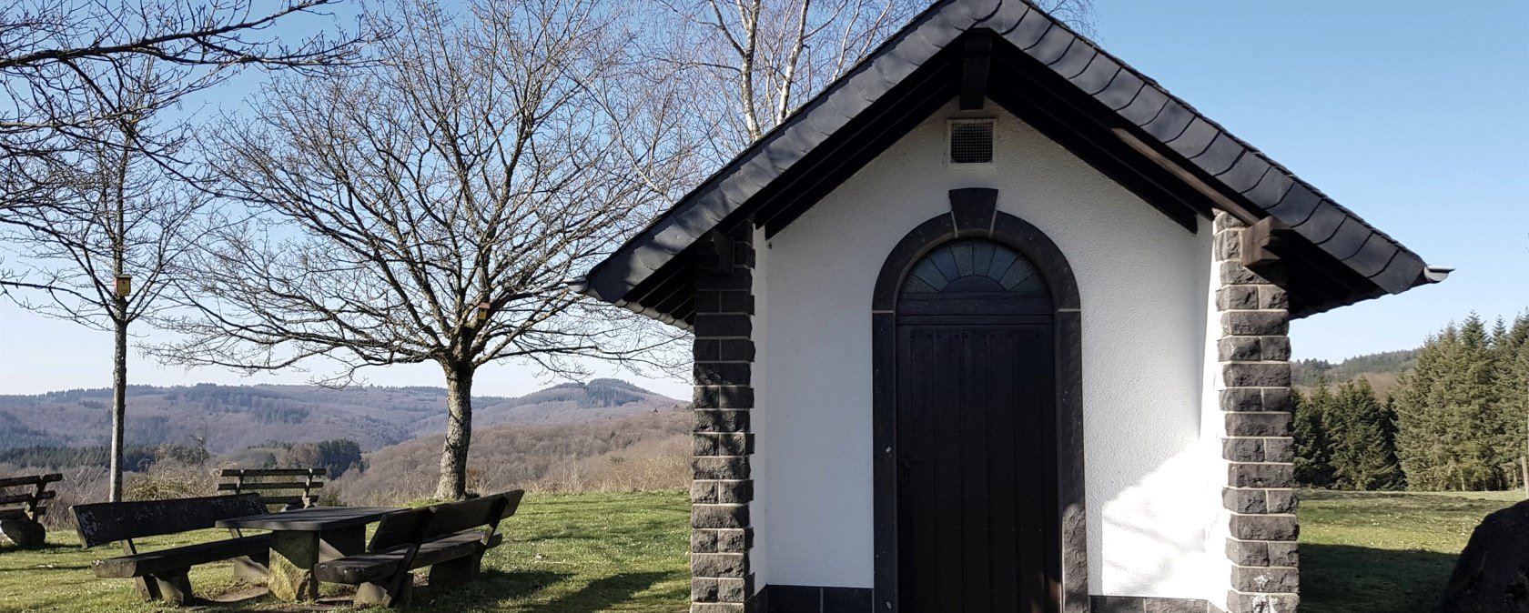 Die Rochuskapelle in Kirchwald, © Foto: Svenja Schulze-Entrup, Quelle: Touristik-Büro Vordereifel Die Rochuskapelle in Kirchwald, © Foto: Svenja Schulze-Entrup, Quelle: Touristik-Büro Vordereifel