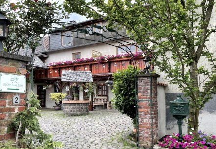 Innenhof Neu Innenhof Neu