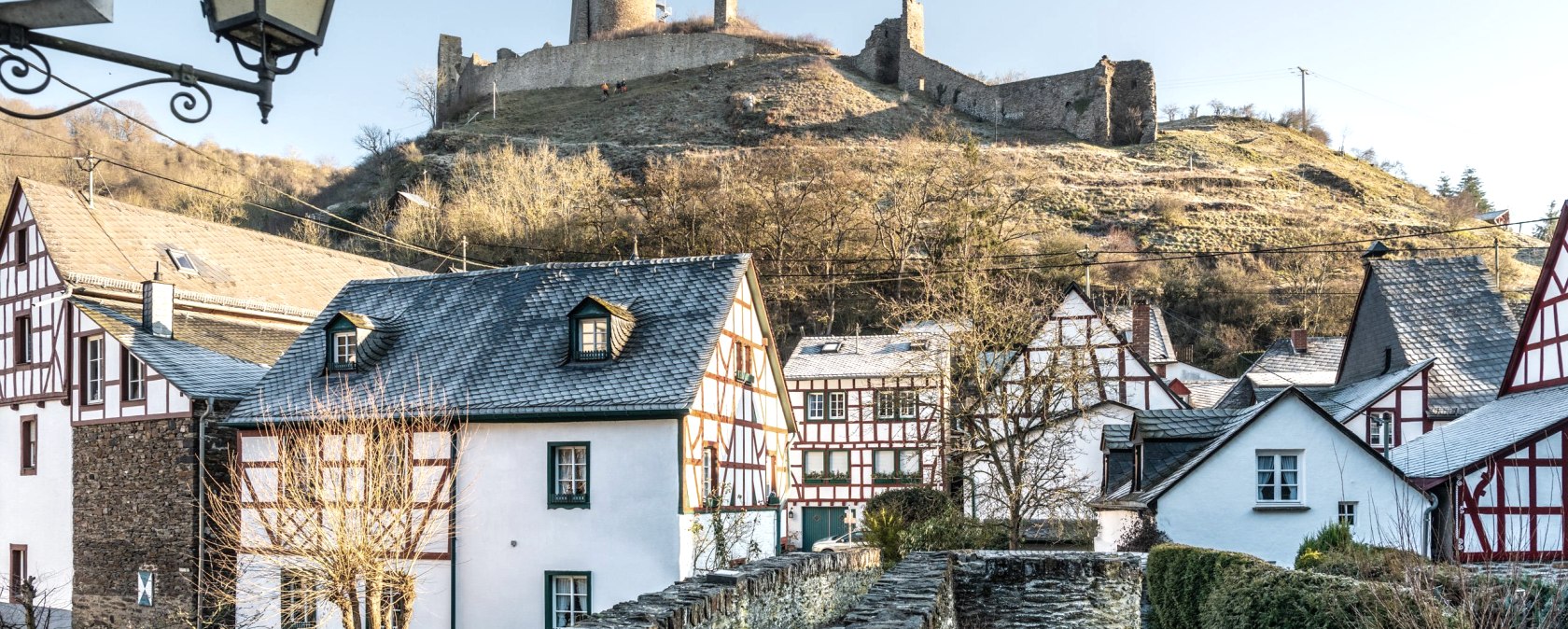 Historisches Fachwerkdorf Monreal mit Burgen, © Eifel Tourismus GmbH, D. Ketz Historisches Fachwerkdorf Monreal mit Burgen, © Eifel Tourismus GmbH, D. Ketz