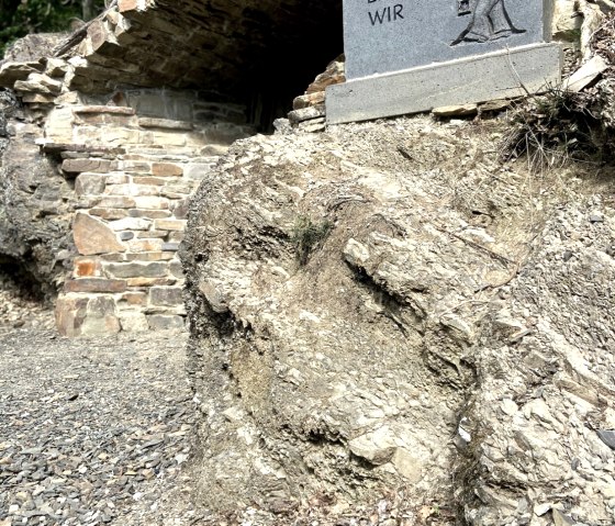 Heinzelmännchens Höhle, © Ortsgemeinde Nachtsheim Heinzelmännchens Höhle, © Ortsgemeinde Nachtsheim