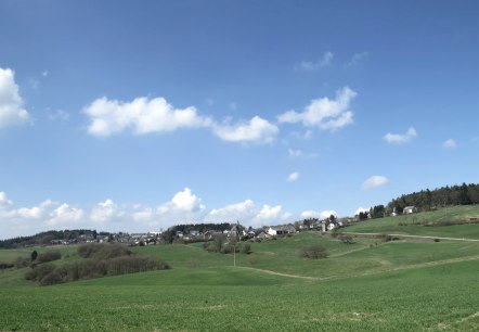 Blick auf Wanderath, © Foto: Svenja Schulze-Entrup, Quelle: Touristik-Büro Vordereifel