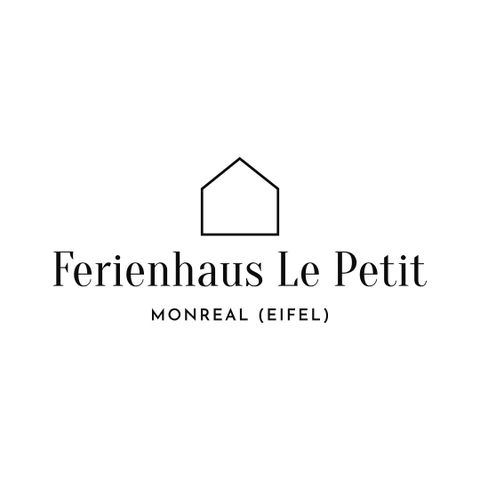 Ein schlichtes Logo für das Ferienhaus Le Petit in Monreal (Eifel). Es zeigt eine stilisierte Hausgrafik über dem Text.