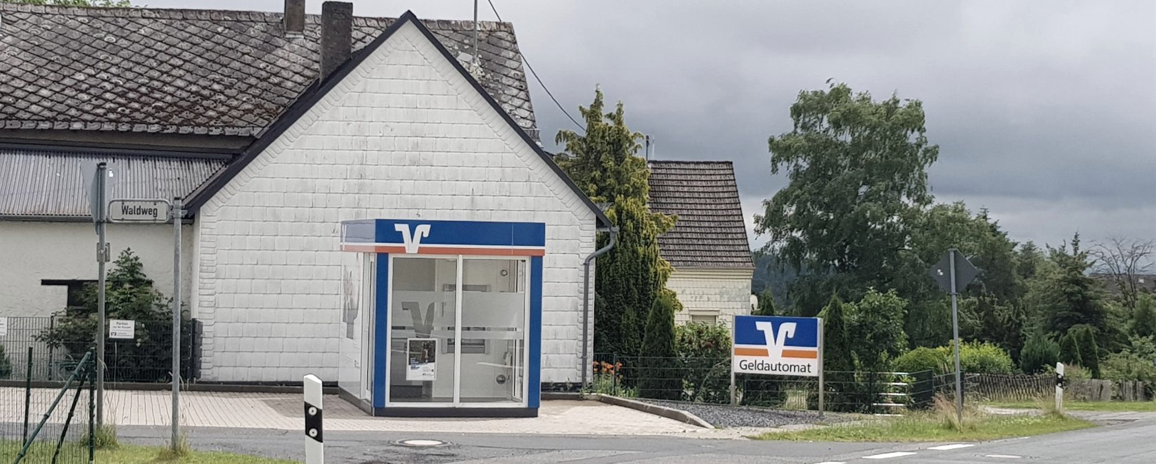 Volksbank SB Filiale in Hirten-Kreuznick, © Foto: Svenja Schulze-Entrup, Quelle: Touristik-Büro Vordereifel