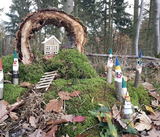 &Uuml;berall sind kleine Wichtel versteckt, &copy; Svenja Schulze-Entrup