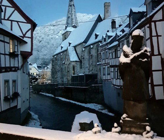 Nepomukbr&uuml;cke, auch L&ouml;wenbr&uuml;cke genannt