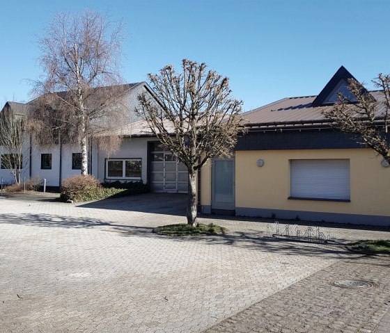 Blick auf Gemeindehalle, &copy; Svenja Schulze-Entrup