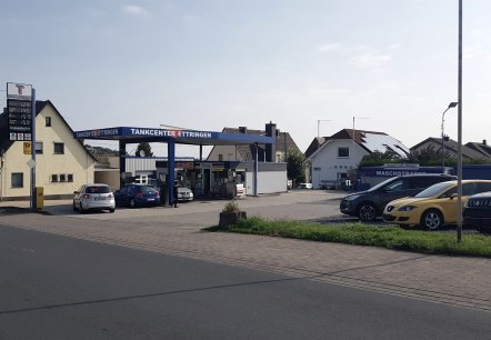 Autodienst und Tankstelle Spitzley, &copy; Foto: Svenja Schulze-Entrup, Quelle: Touristik-B&uuml;ro Vordereifel