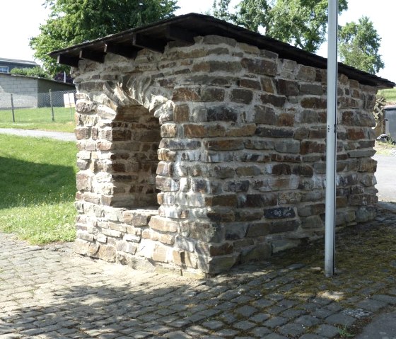 Pierres de taille &agrave; Hirten, &copy; Foto: Ortsgemeinde Hirten, Quelle: Touristik-B&uuml;ro Vordereifel