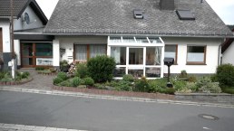 Haus_Garten_01