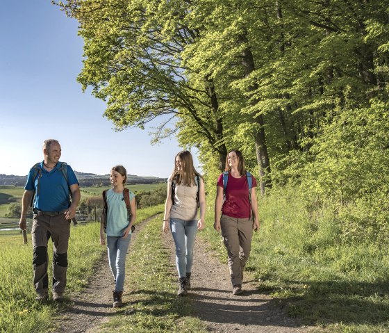 Familie auf dem Booser Traumpfädchen, © Klaus-Peter Kappest/REMET