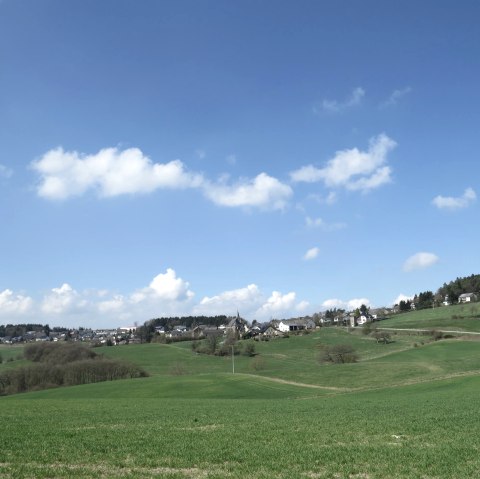 Blick auf Wanderath, © Foto: Svenja Schulze-Entrup, Quelle: Touristik-Büro Vordereifel