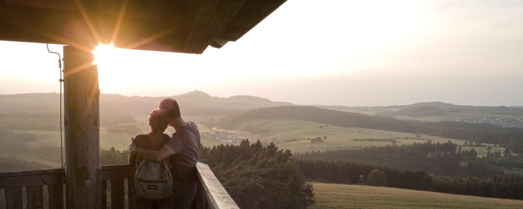 Blick vom Eifelturm auf der Booser Doppelmaartour, © Traumpfade