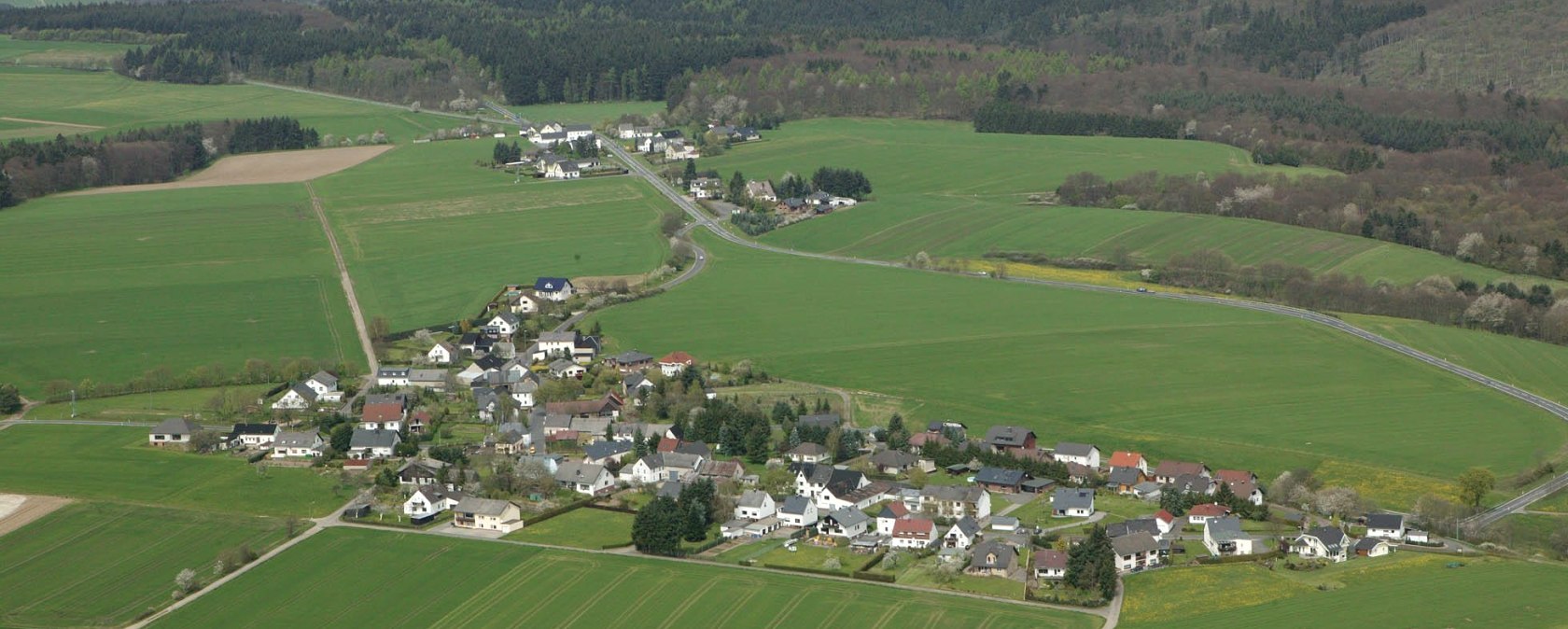 Blick auf Hirten, © Foto: Ortsgemeinde Hirten, Quelle: Touristik-Büro Vordereifel