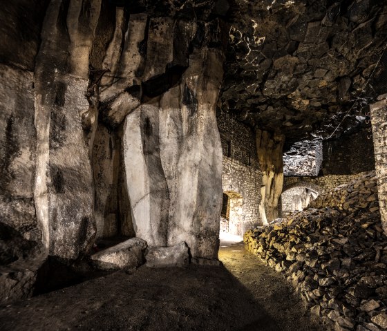 Beeindruckender Lavakeller Mendig, &copy; Eifel Tourismus GmbH, D. Ketz