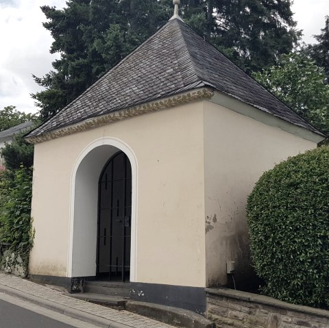 Antoniuskapelle Außenansicht, © Foto: Svenja Schulze-Entrup, Quelle: Touristik-Büro Vordereifel