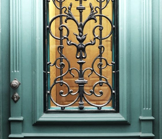 FH Astorius. Eingangst&uuml;r