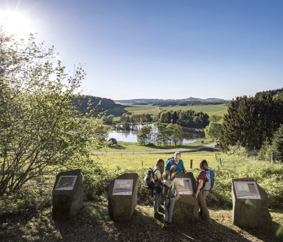 Ausblick auf den Booser Weiher, © Klaus-Peter Kappest